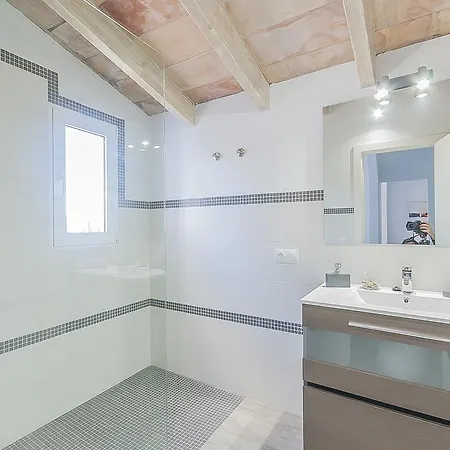 Holiday home Les Oliveres De